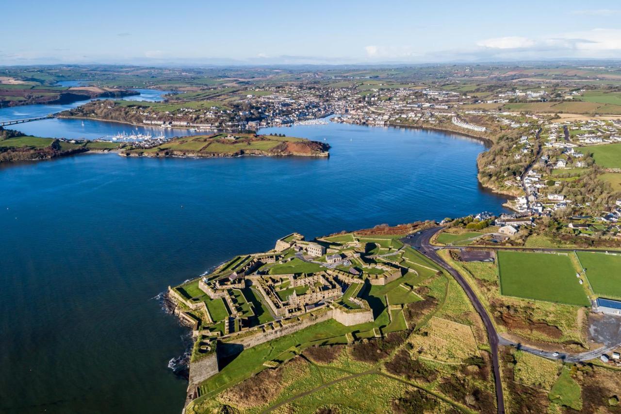 River Views,Kinsale, Hosted By Exquisite Holiday Homes, Sleeps 26 Cork Exterior foto